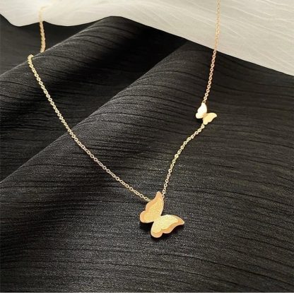 Spring Flight Necklace - Gold