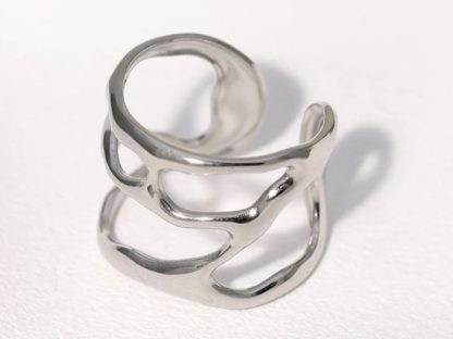 Slick Ring - White Gold